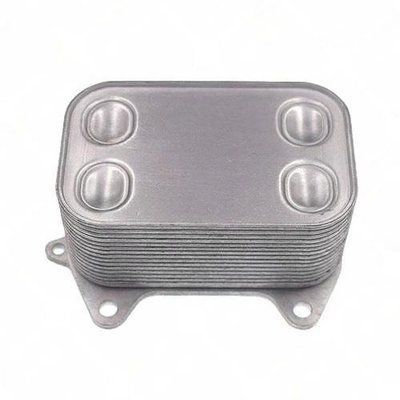 радиатор охлаждения (маслоохладитель) audi a1 (8x1, 8xk) 1.6 tdi 03.2011 - 03l117021c Q172-0303 фото